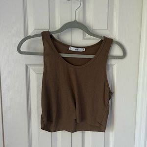 Adika Brown Ribbed Crop Tank